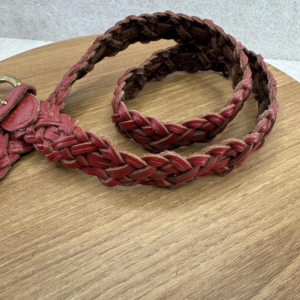 Capezio Belt Womens Size S Red Braided Leather‎ Suede Medium Buckle Textured